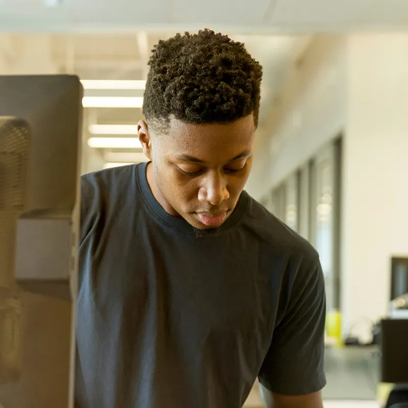 linkedin sales solutions EI50ZDA l8Y unsplash